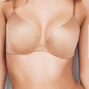 Brand new never worn Victoria secret bra